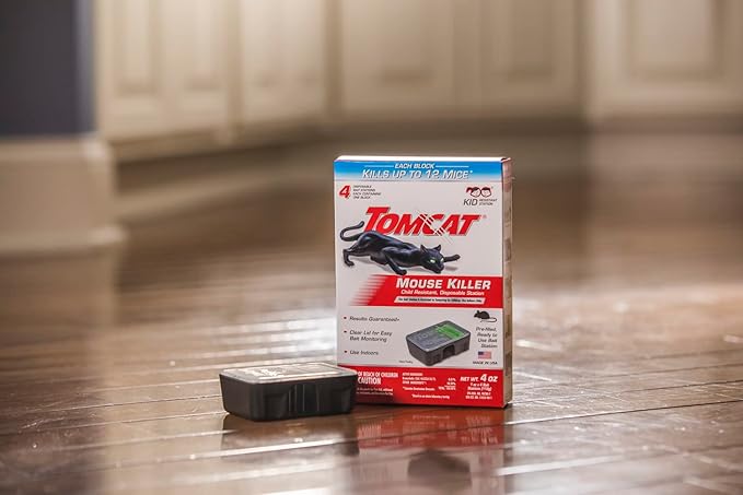Tomcat Mouse Killer Child Resistant, Disposable Station, 2-Pack (8 Preloaded Stations)