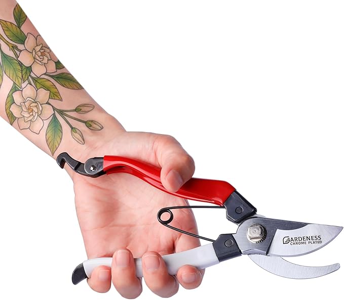 Gardeness Japanese Pruning Shears, Professional Bypass Heavy Duty Garden Pruner Secateurs – Lightweight Easy Grip Hand Pruners Branch Clippers for Gardening, Trimming, Harvesting. Made in Taiwan
