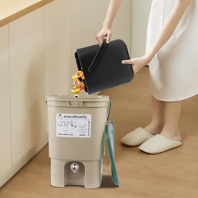 20L Bokashi Bucket with Air Sealing Lid, 5 Gallon Compost Bin, Kitchen Composter with Bran, Kitchen Compost Pail, ecocultivatify Bokashi Kit Set with Starter (Tan & Dark Green)