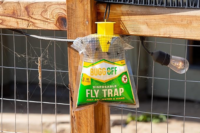 BUGGOFF - 12 Pack Outdoor Disposabe Hanging Fly Traps with Natural Pre-Bait, Catches Flyes Everywhere Anywhere, Stables, Ranches, Cottages and More. Cut, Fill and Hang.