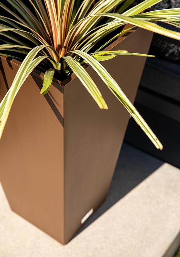 Veradek V-Resin Indoor/Outdoor Taper Planter (26 inch, Espresso)