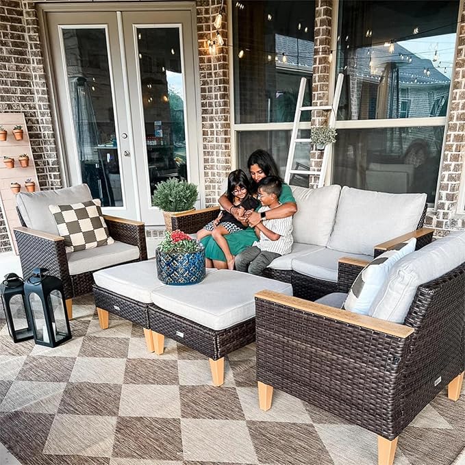 Sophia & William Wicker Patio Furniture Set, Outdoor Rattan Sectional Sofa 7 Piece Patio Conversation Set with 2 x Corner Sofa, 2 x Single Chairs, 1 x Armless Couch, 2 x Ottoman for Deck, Backyard