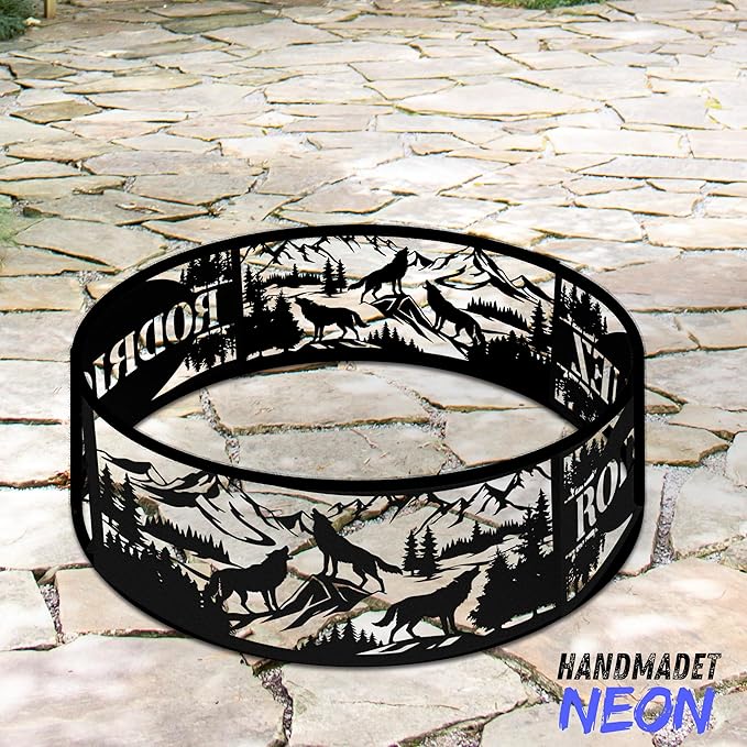 Personalized Wolf Fire Pit Ring Metal Custom Name 360 Degree Cutouts Wilderness Campfire Ring Stove Outdoor BBQs Backyard Camping Garden Decor Gifts Father's Day Campers
